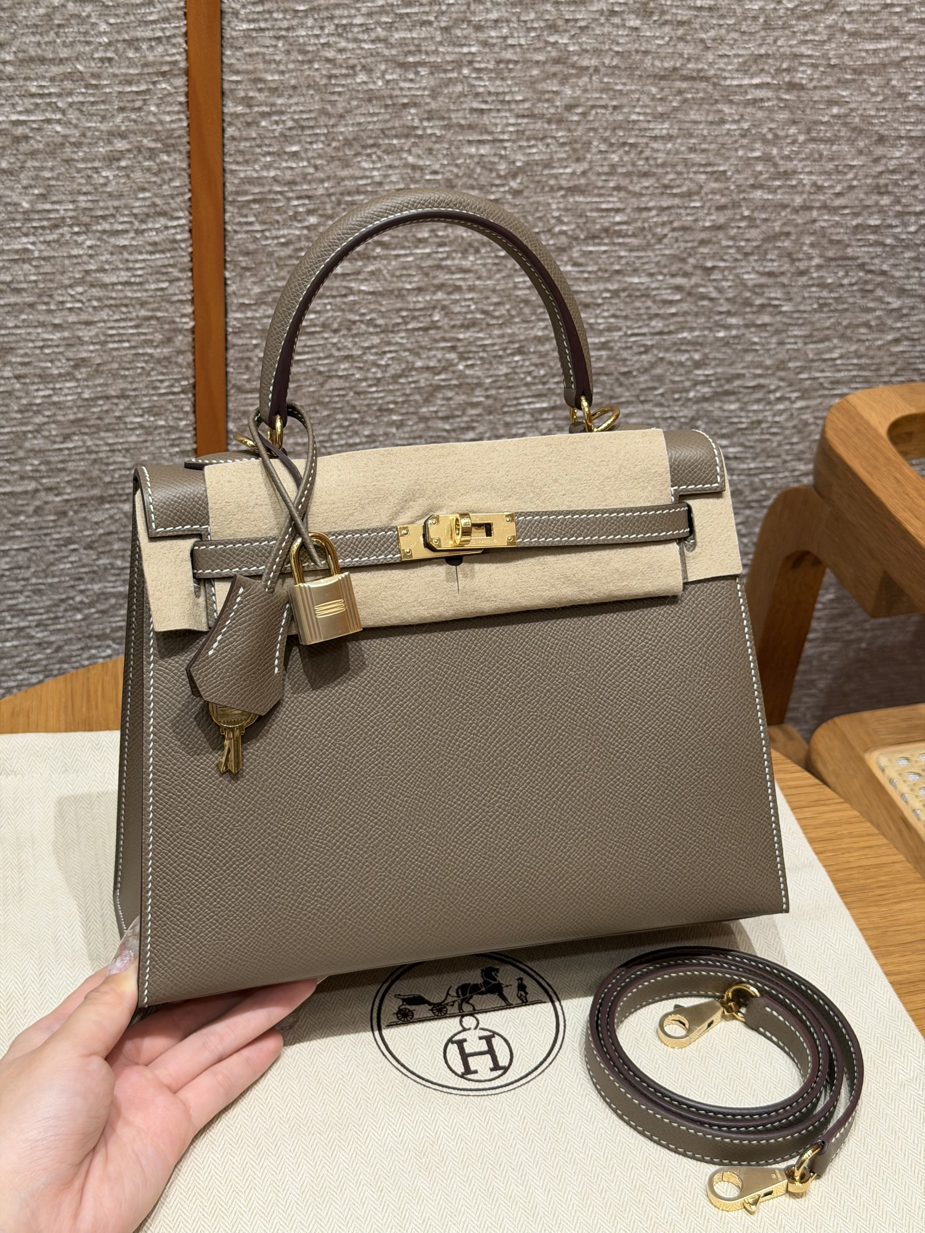 Hermes Etoupe Epsom Kelly 25
