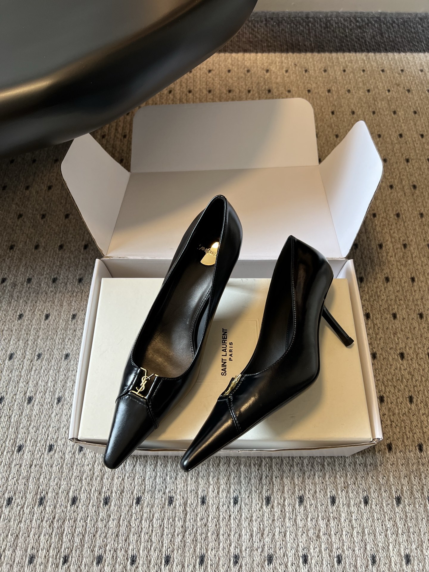 Saint Laurent Paris Pointed Toe Smooth/Suede/Oil Wax Leather YSL Logo Stiletto Pumps Heels - KAIROO