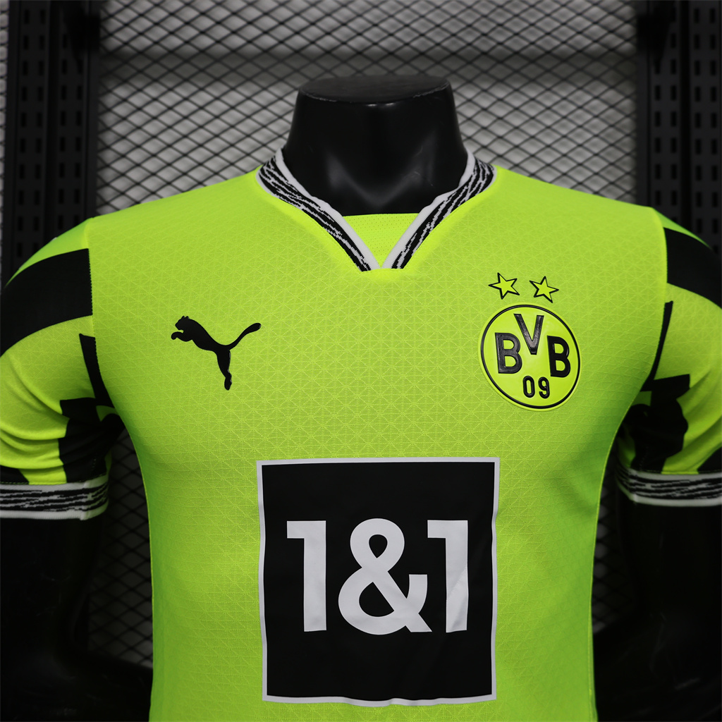 Borussia Dortmund Neon Special Men Player Jersey 24/25