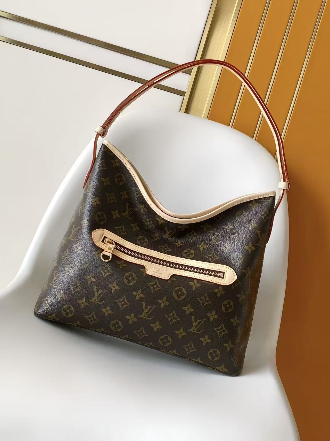 Louis Vuitton LV LINEUP Bag