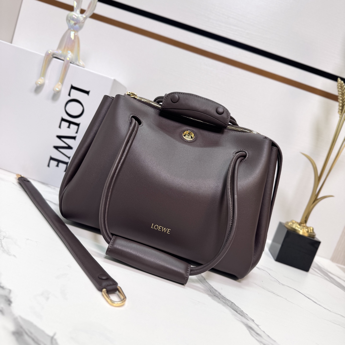 Loewe Medium Madrid Handbag in Nappa leather-Dark brown