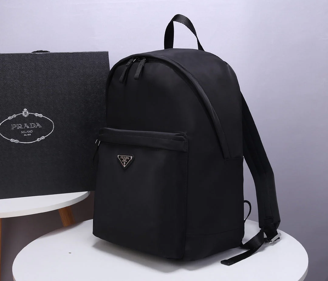 Prada BACKPACK 39 IN BLACK RE-NYLON AND SAFFIANO LEATHER