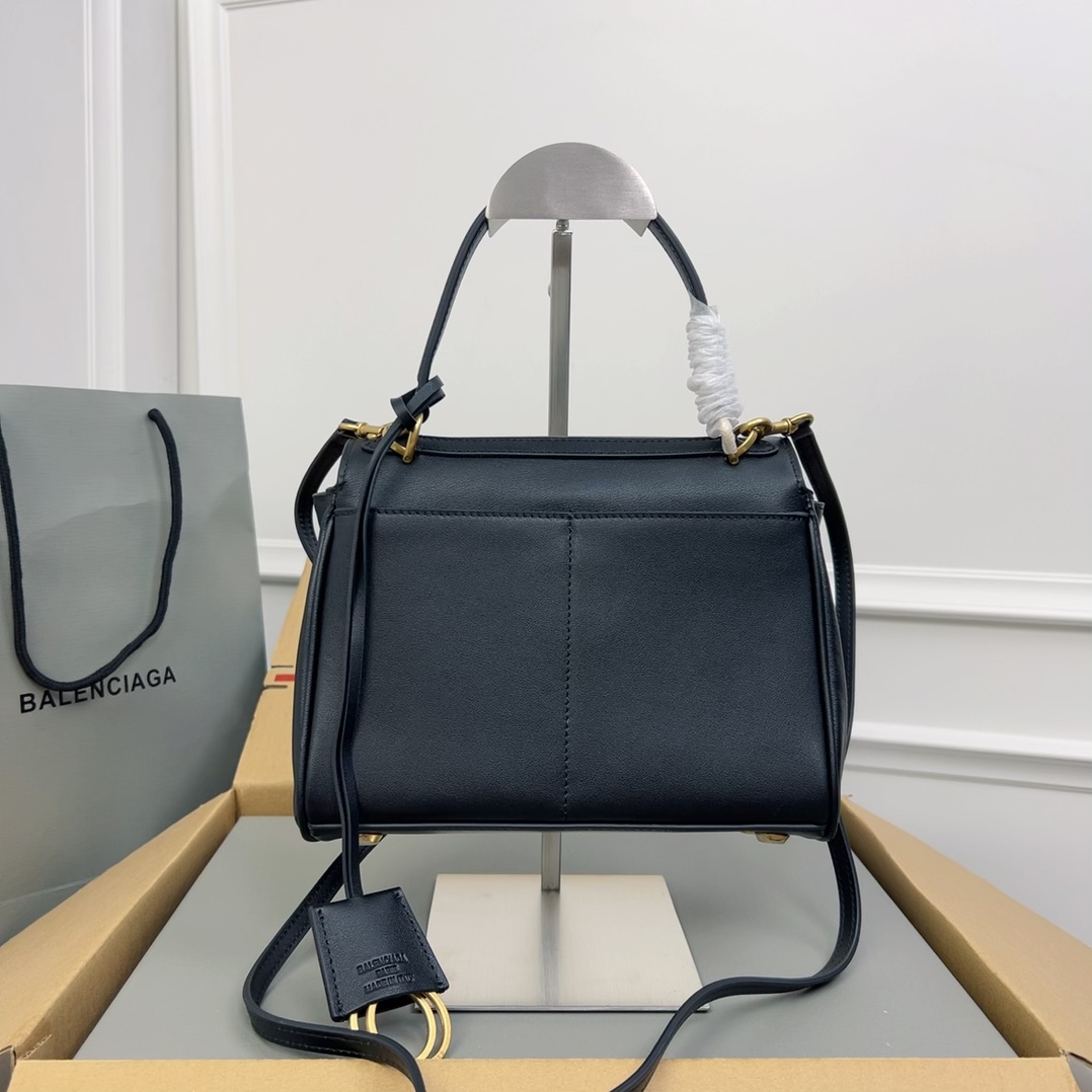 𝐁alenciaga Women's Rodeo Handbag Mini in Black