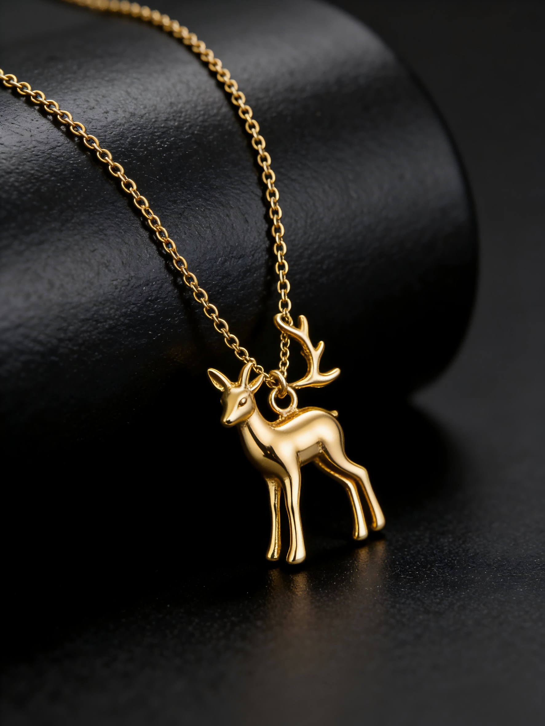 Dainty Gold Deer Pendant Necklace – Delicate Nature-Inspired Jewelry Gift for Her