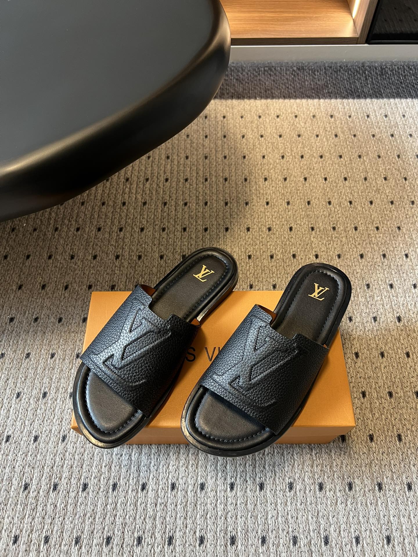 Men's  LV Portofino Mules