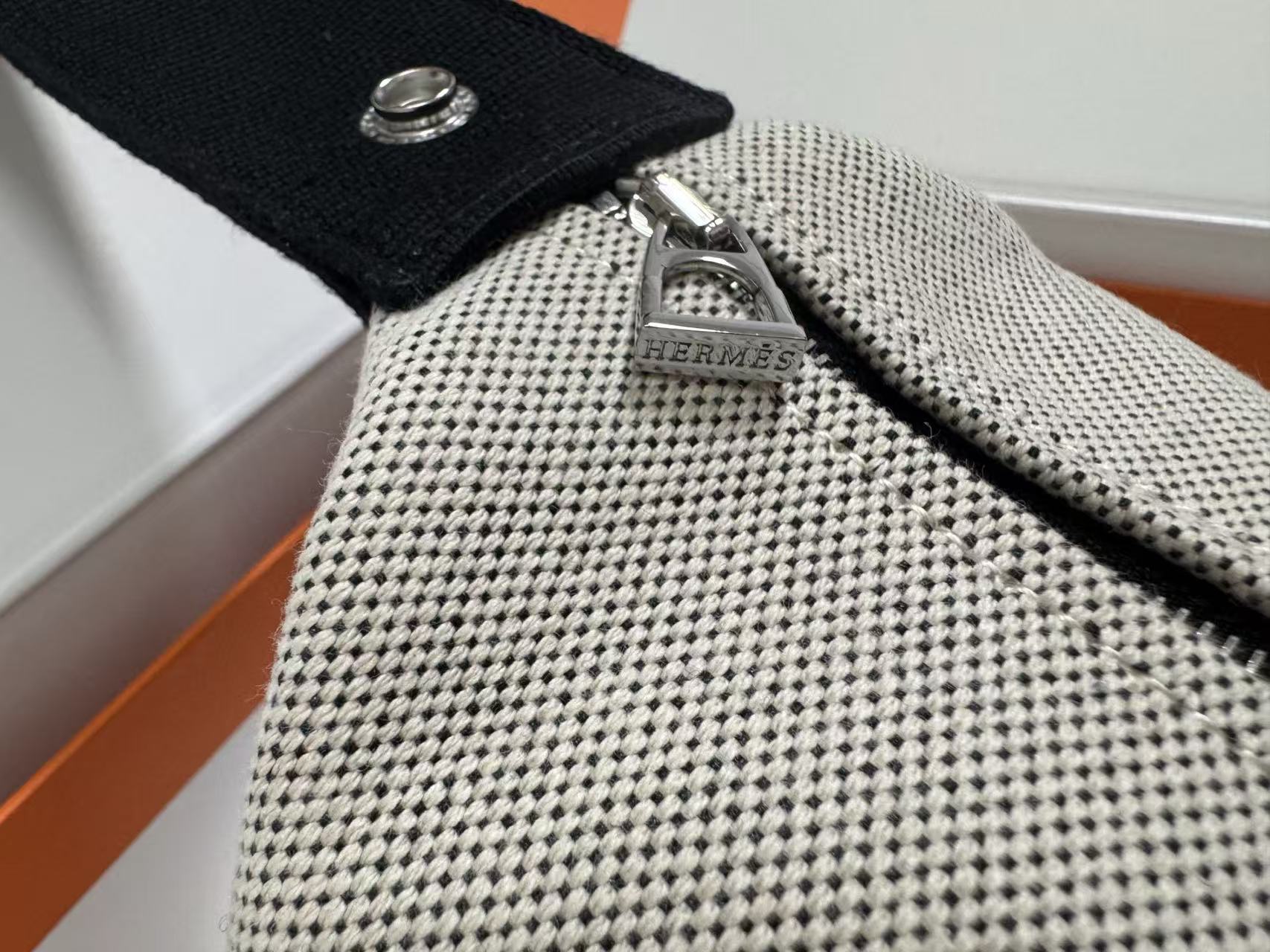 Hermes new toiletry bag/handbag