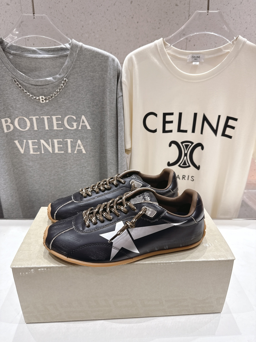 Golden Goose Unisex Super-Star Sneakers