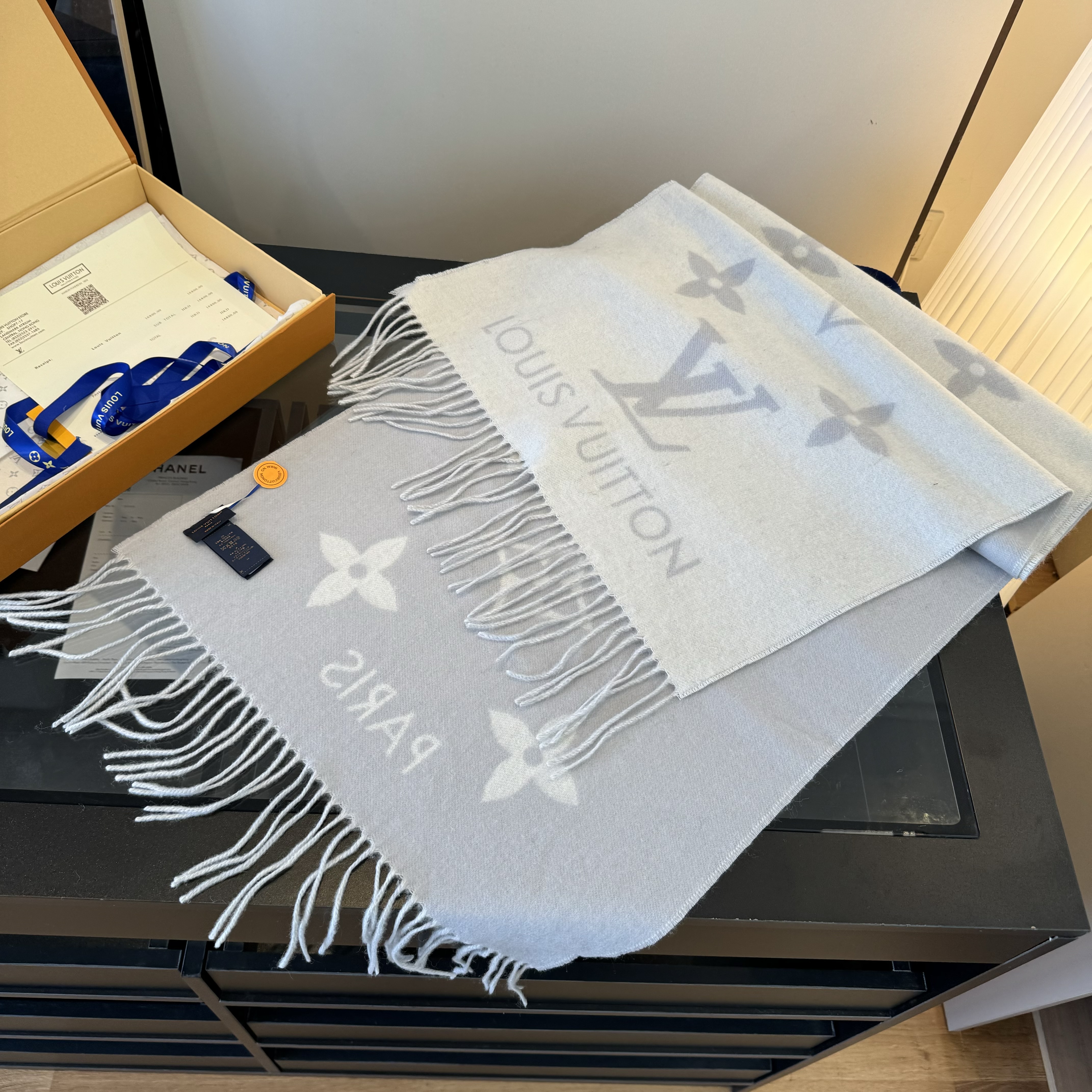 Louis Vuitton LV Reykjavik Monogram Scarf
