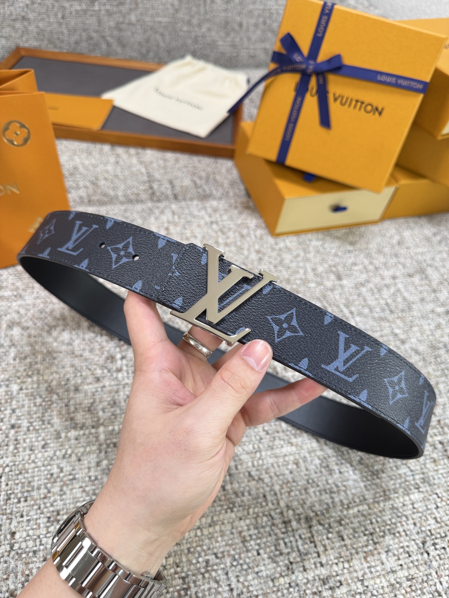 LV Initiales 40mm Reversible Belt