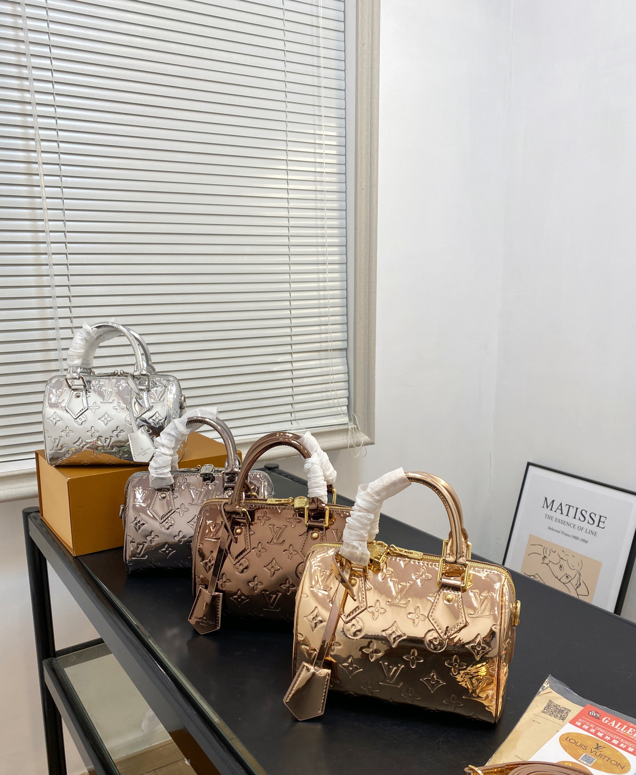 Louis Vuitton LV Speedy 20 Miroir Embossed Monogram Metallic Boston Top Handle Bag - KAIROO