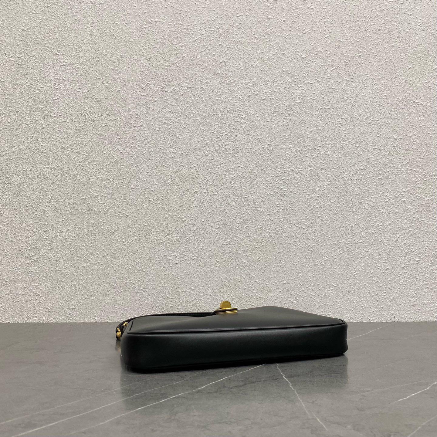 CELINE Camille 16 Soft Small shoulder bag