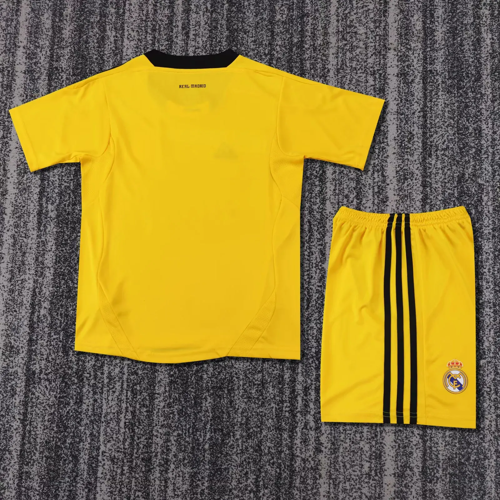 Kids Real Mαdrid 11/12 Goalkeeper Kit 16-28