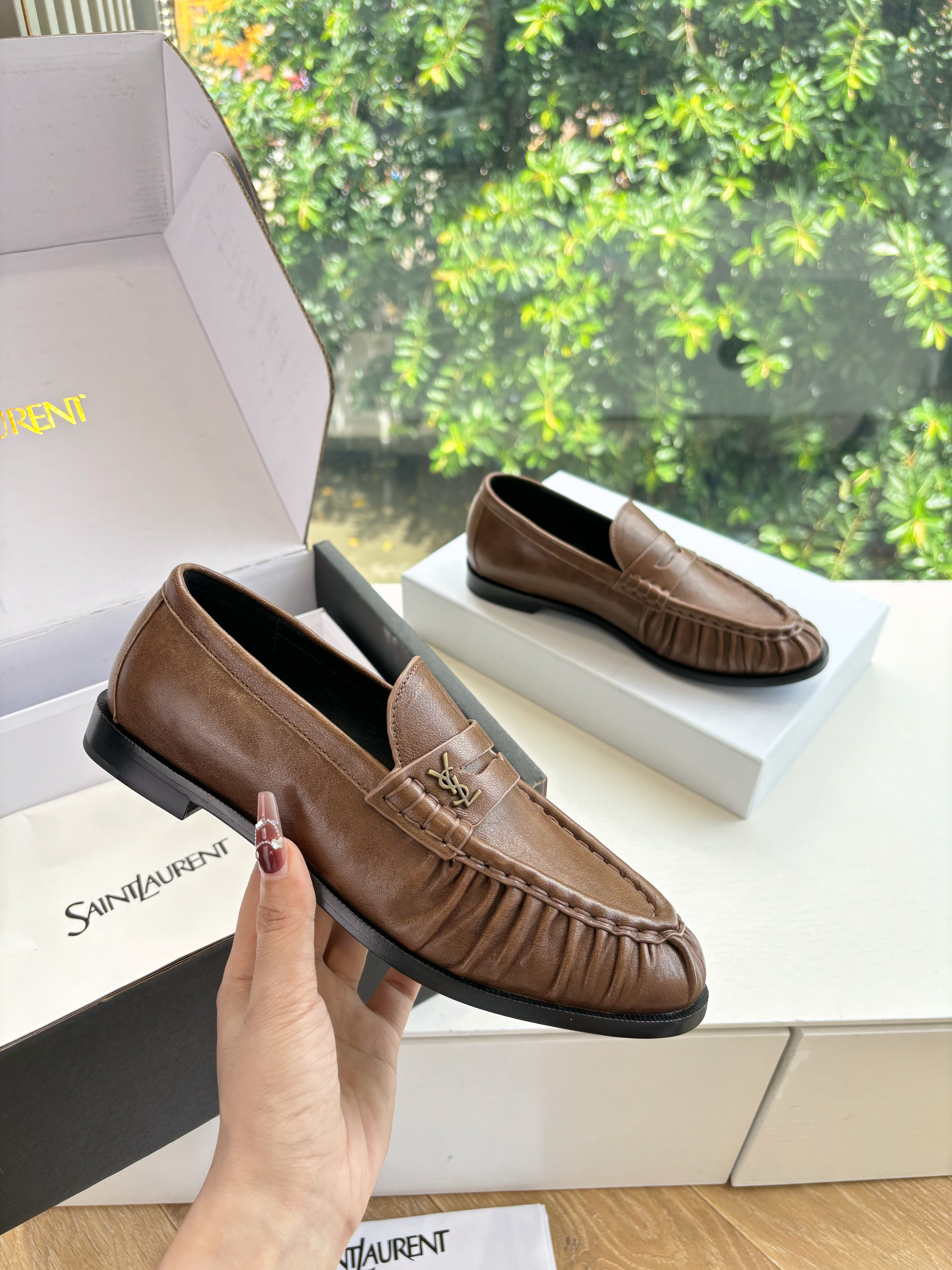 Saint Laurent Women's Le Loafer