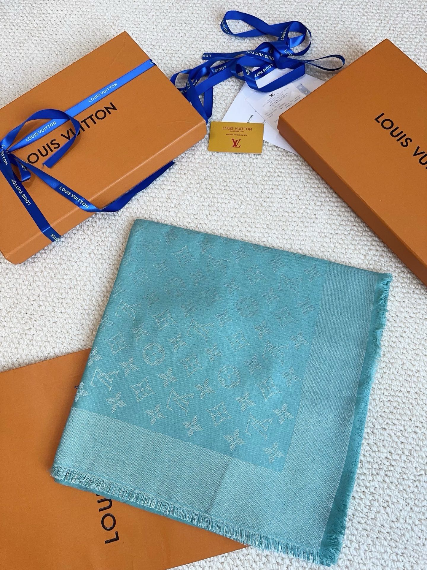 Louis Vuitton Classic Monogram Shawl 140cm
