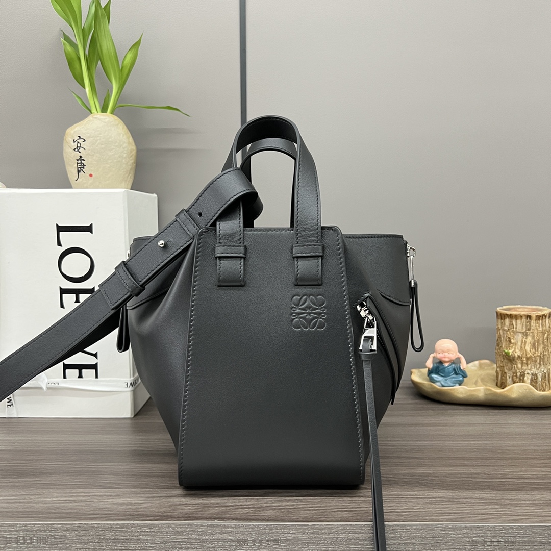 Loewe Hammock Compact Bag in Classic Calfskin-Black