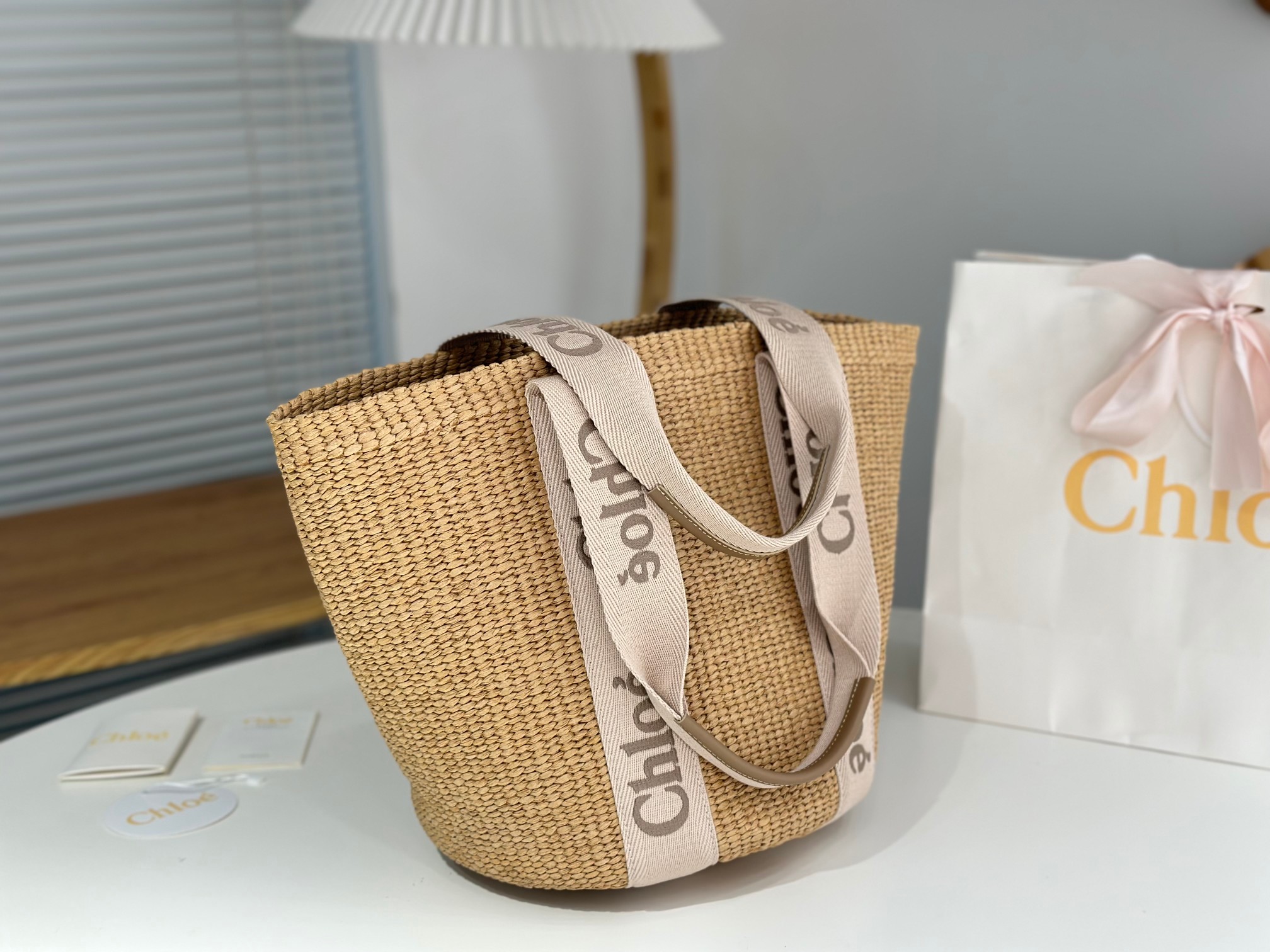 Chloe Large Woody Basket in Natural Fiber