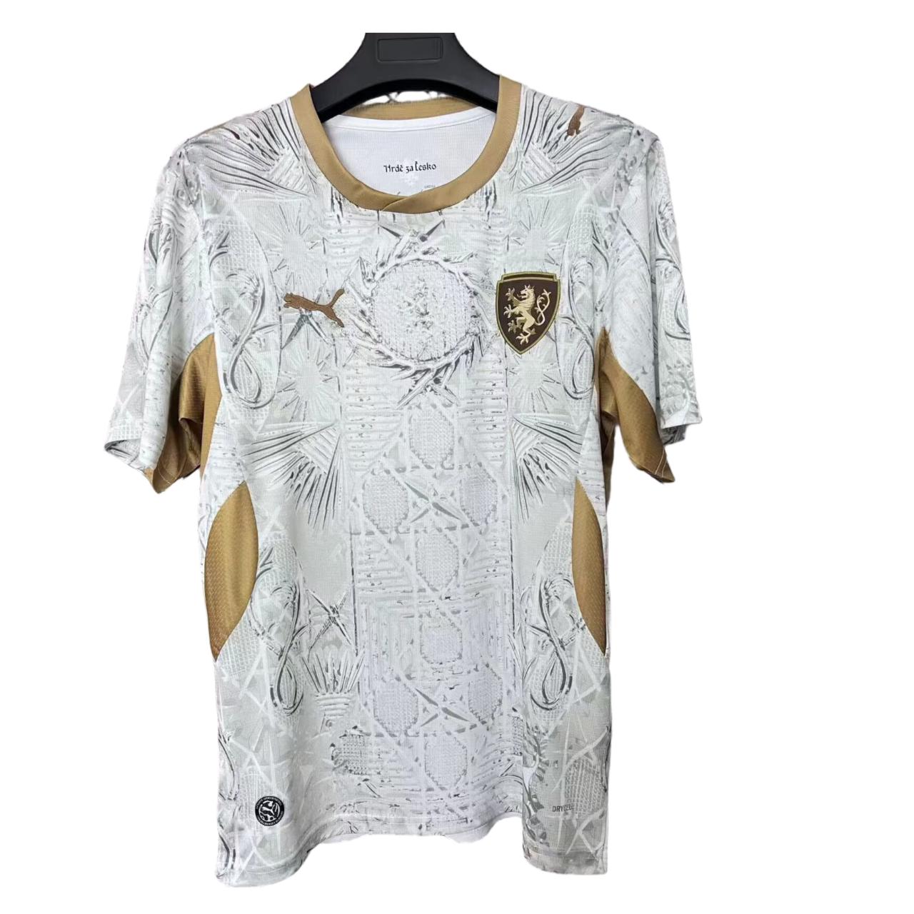 Czech 26/27 Away kit S-XXL