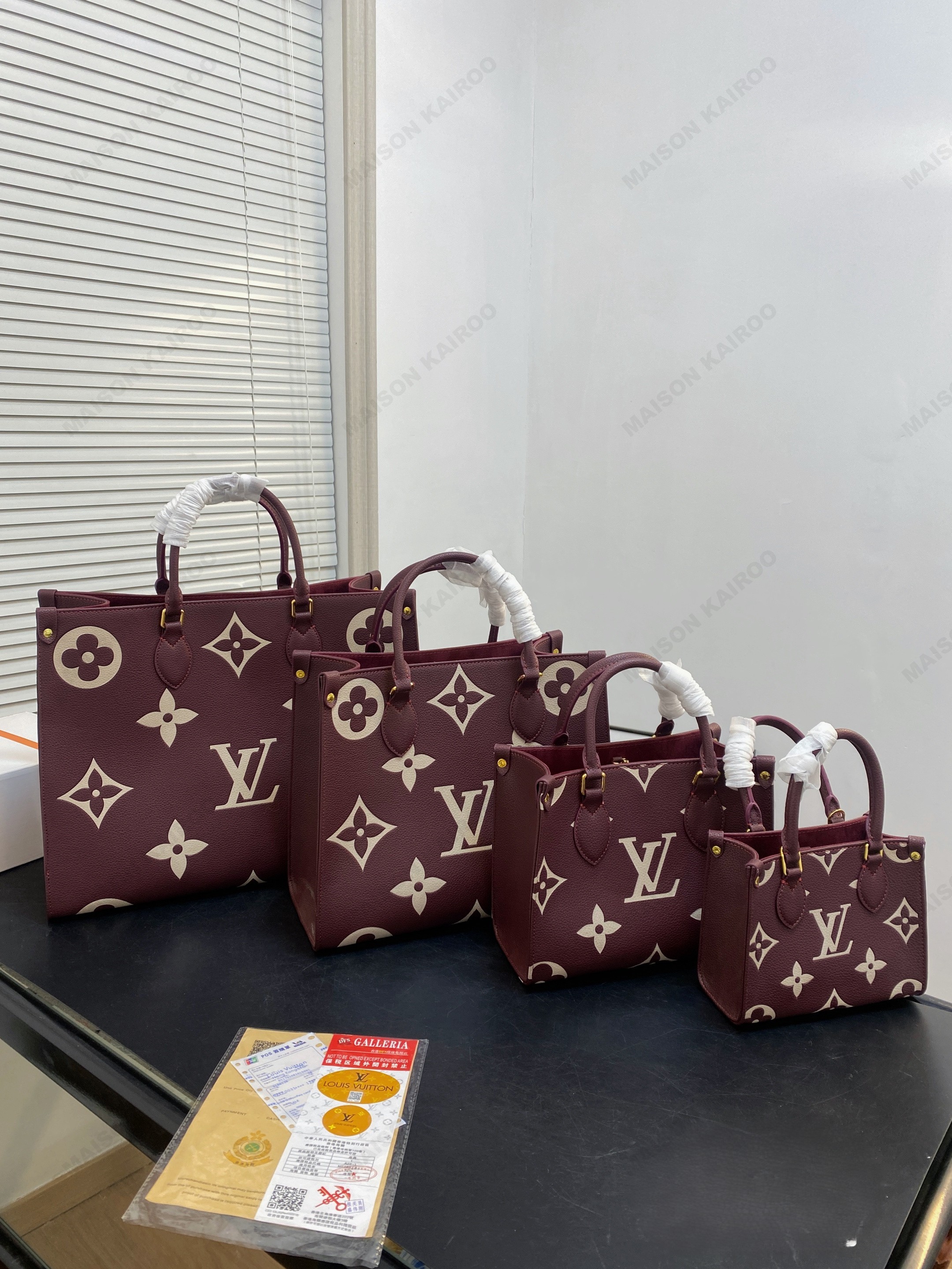 Louis Vuitton LV OnTheGo BB/PM/MM/GM Bordeaux Grained Monogram Empreinte Leather Tote Top Handle Bag - KAIROO