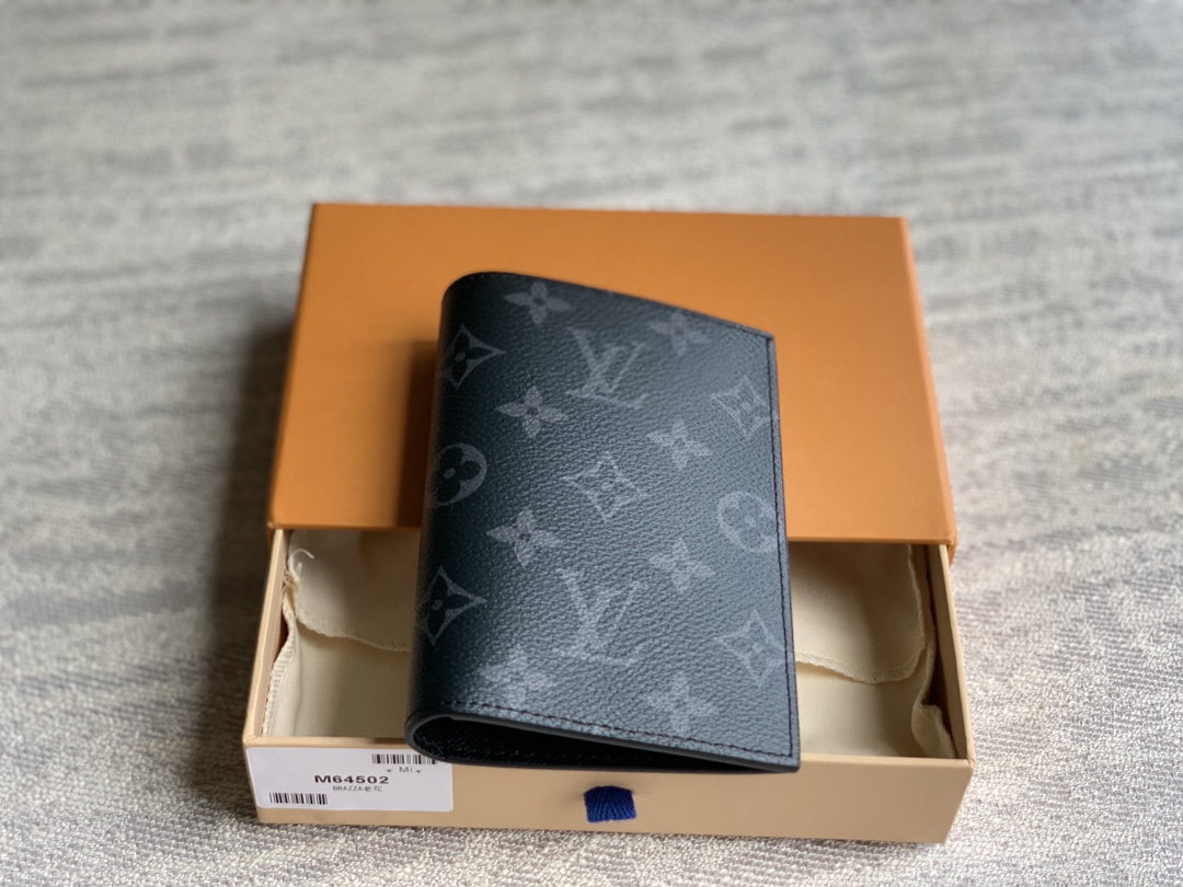 M64501 LV Passport Cover Monogram Eclipse Canvas