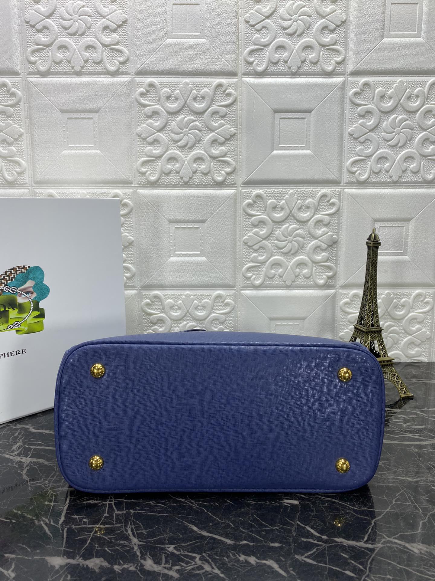 Prada GALLERIA 32 BAG IN NAVY BLUE SAFFIANO LEATHER