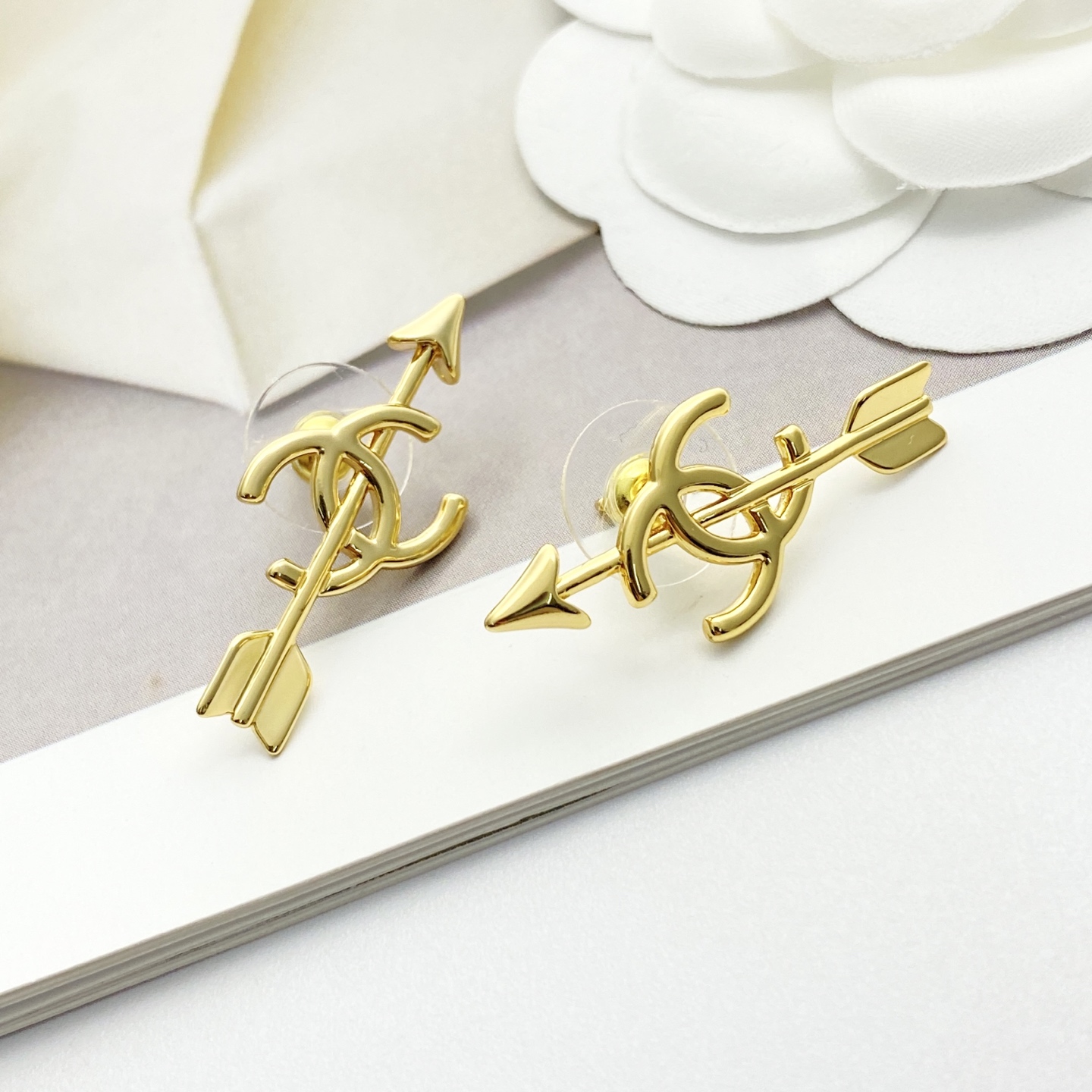 Chanel Fashion Earrings