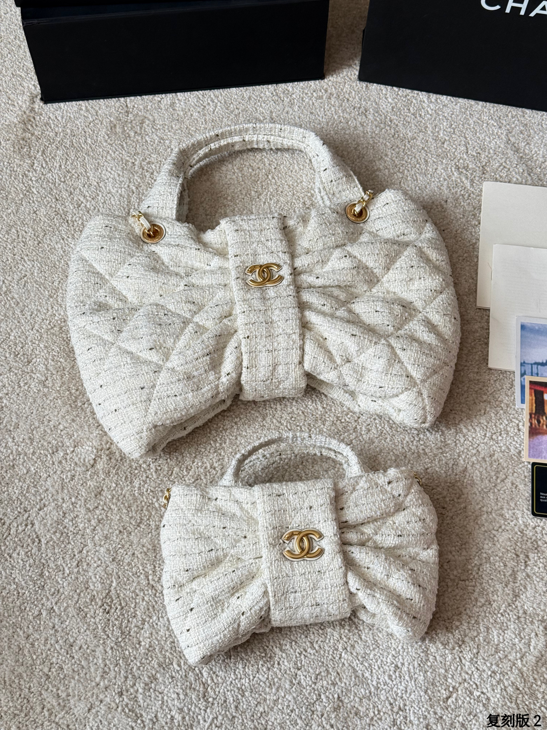 Chanel 25K Tweed Quilted Bow Shaped Chain Puffy Wings Ribbon Tote Top Handle Bag - KAIROO