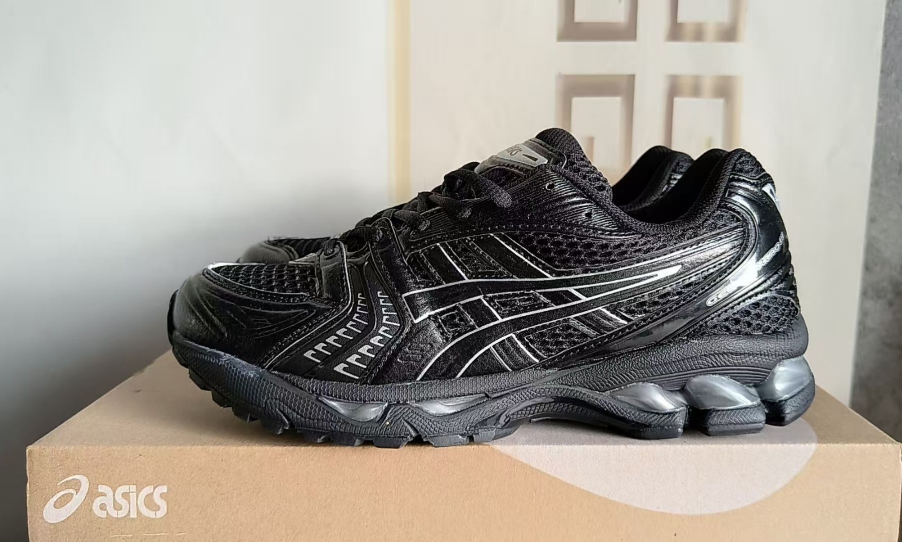ASICS 1201A019-006 US Men's Sizes6 to 11 in half sizes Silver Black Shoes tianlong