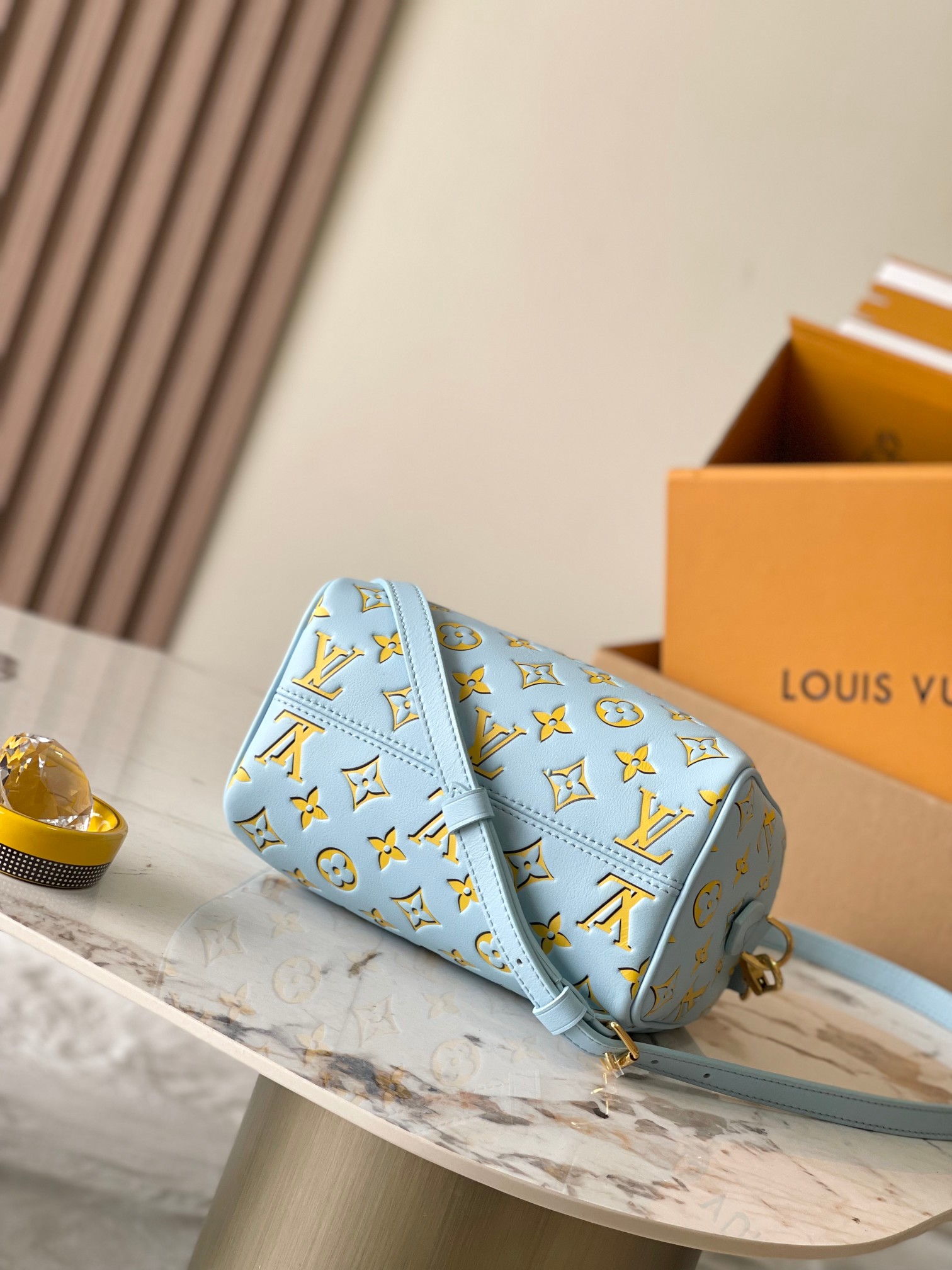 Louis Vuitton Speedy Bandouli e re 20 handbag