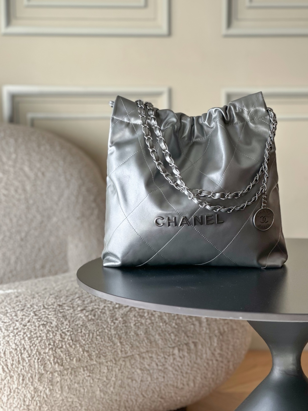 Chanel 22 Small Handbag in Silver Shiny Calfskin AS3260
