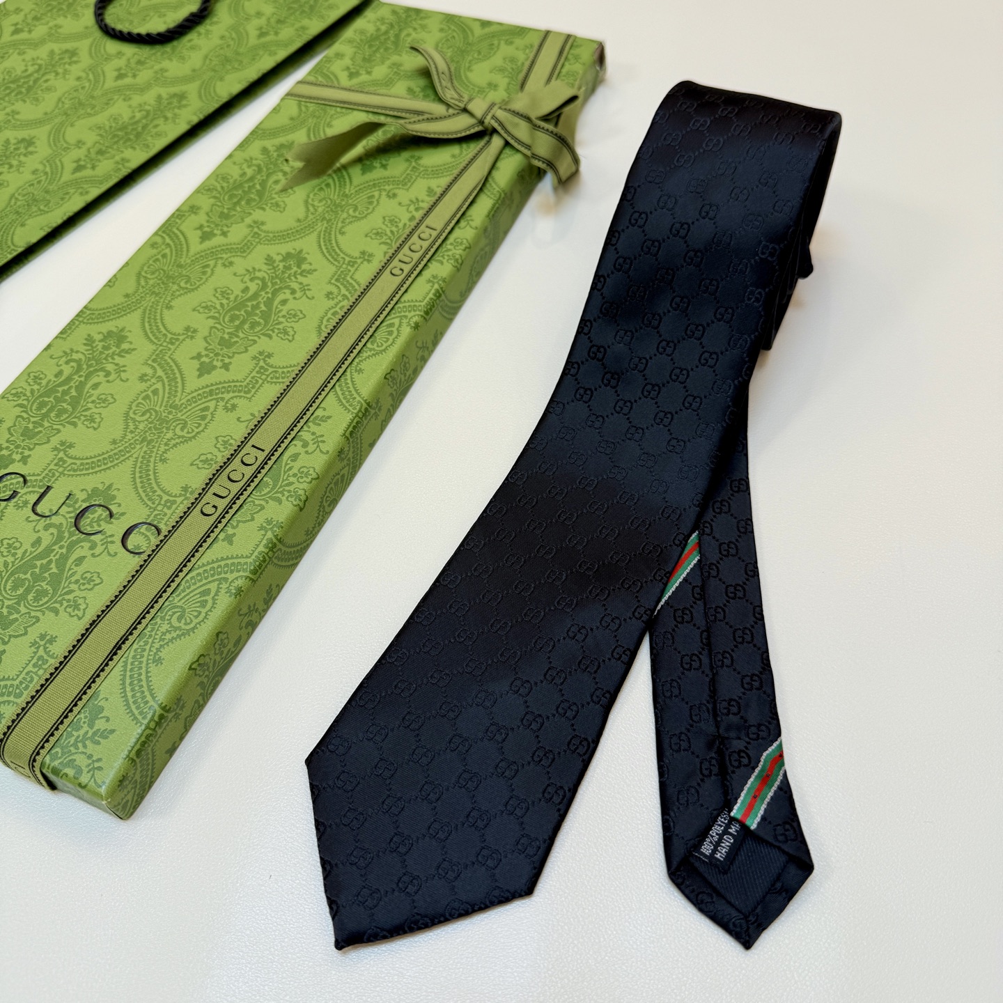 Men's Gucci Neck Tie