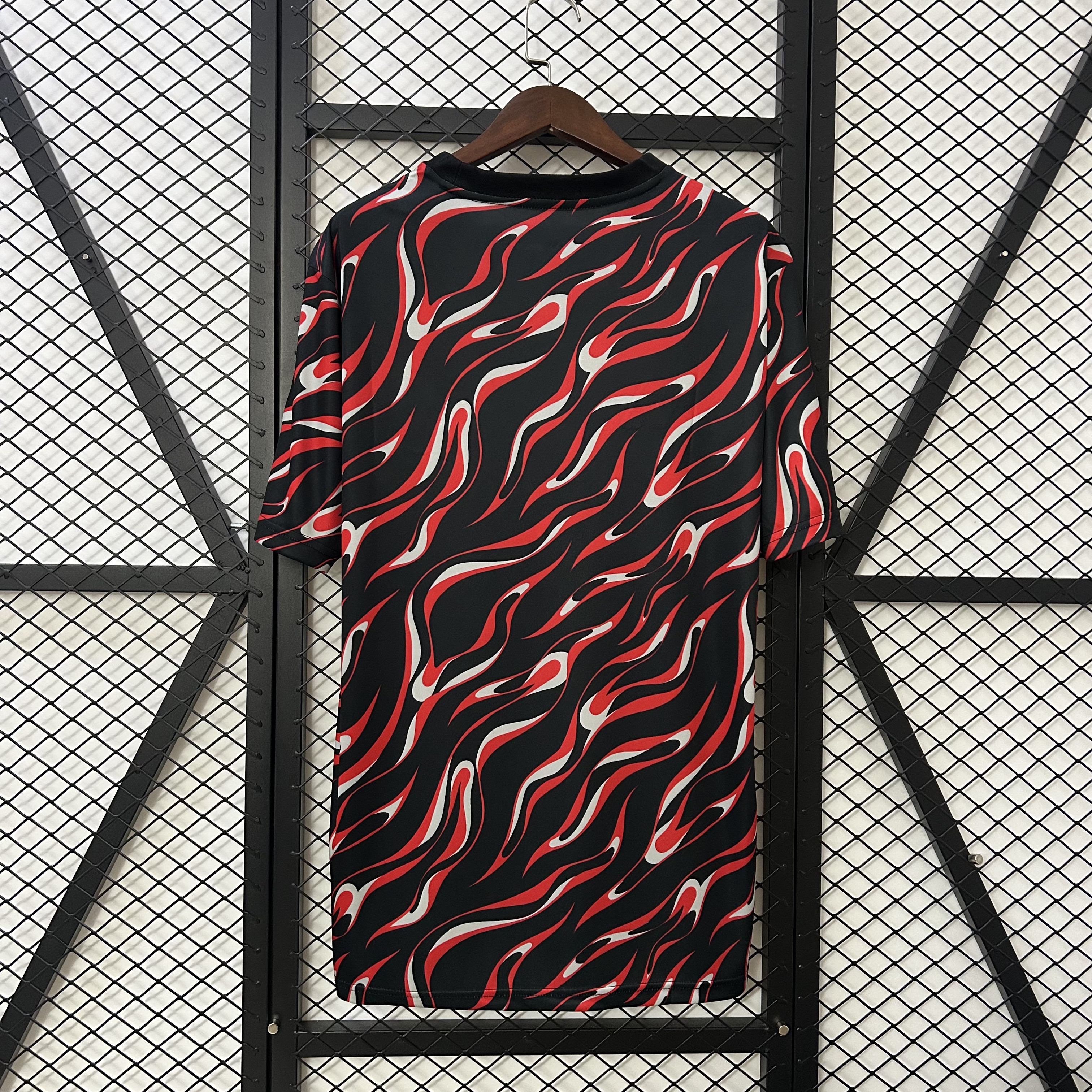 Manchester United Man Pre Match Training Jersey 25/26