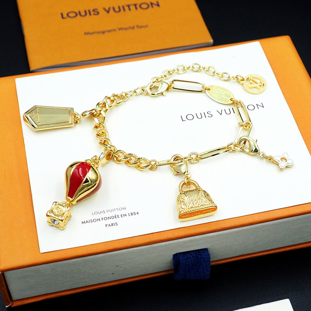 LV Women's fashion bracelet