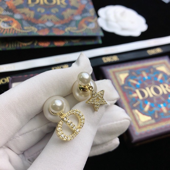 Dior CD Letter Stud Earrings