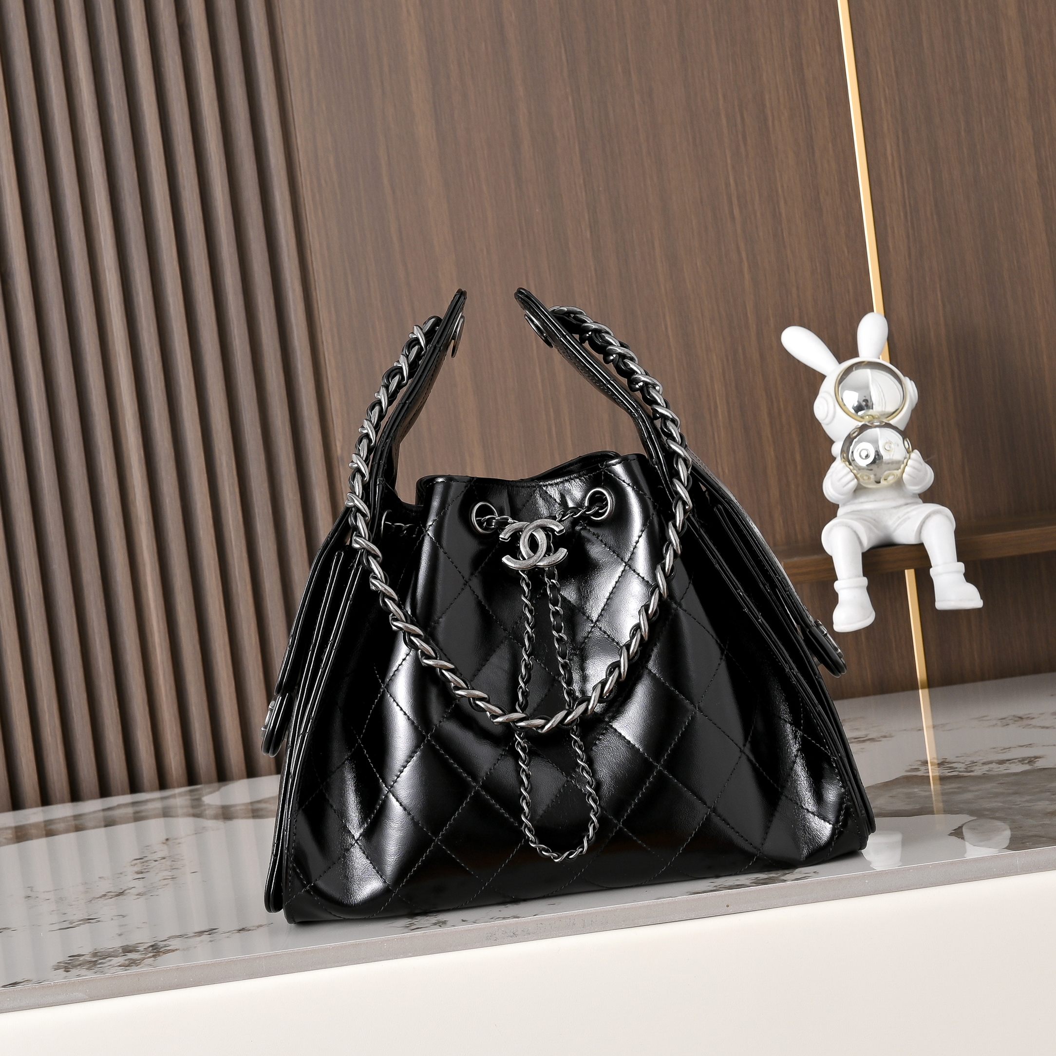 Chanel 25 Small Hobo Bag in Black Shiny calfskin  AS5293