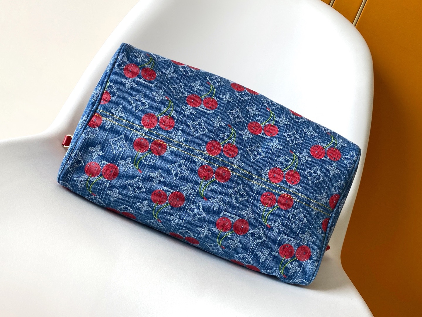 Louis Vuitton LV Speedy Bandoulière Denim Monogram Cherry HandbagNew Denim Cherry Bag
