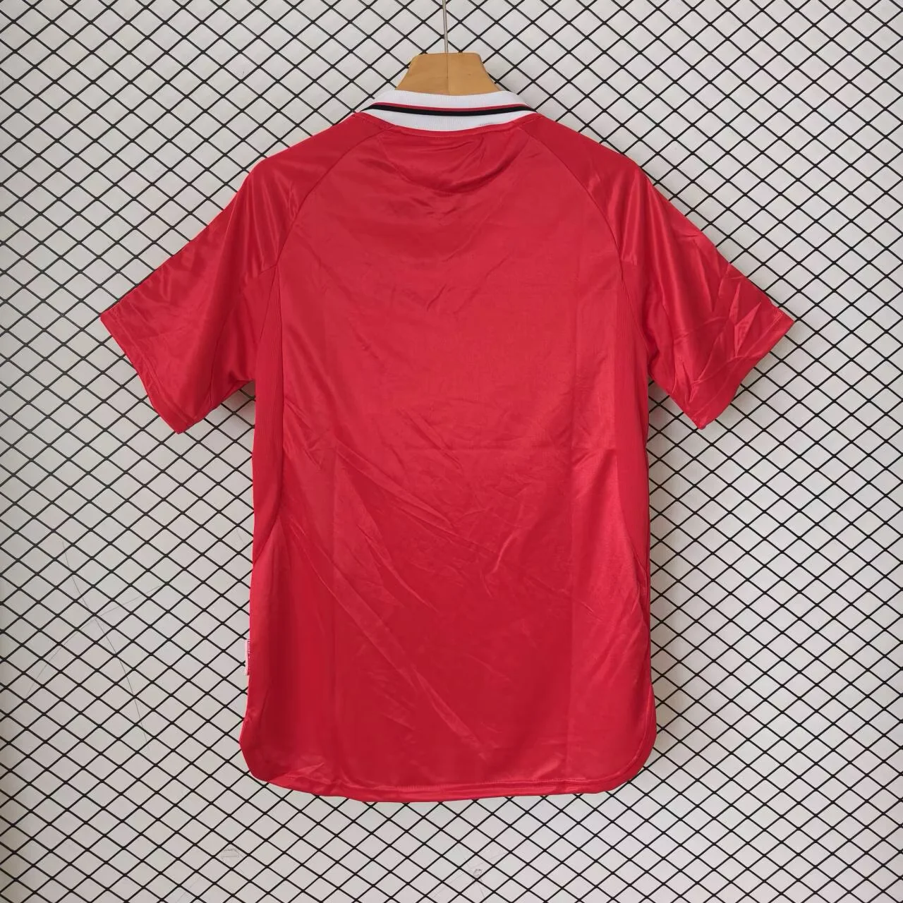 1999-00 Retro Manchester United Home Red Fans Soccer Jersey 1:1 Thai Quality