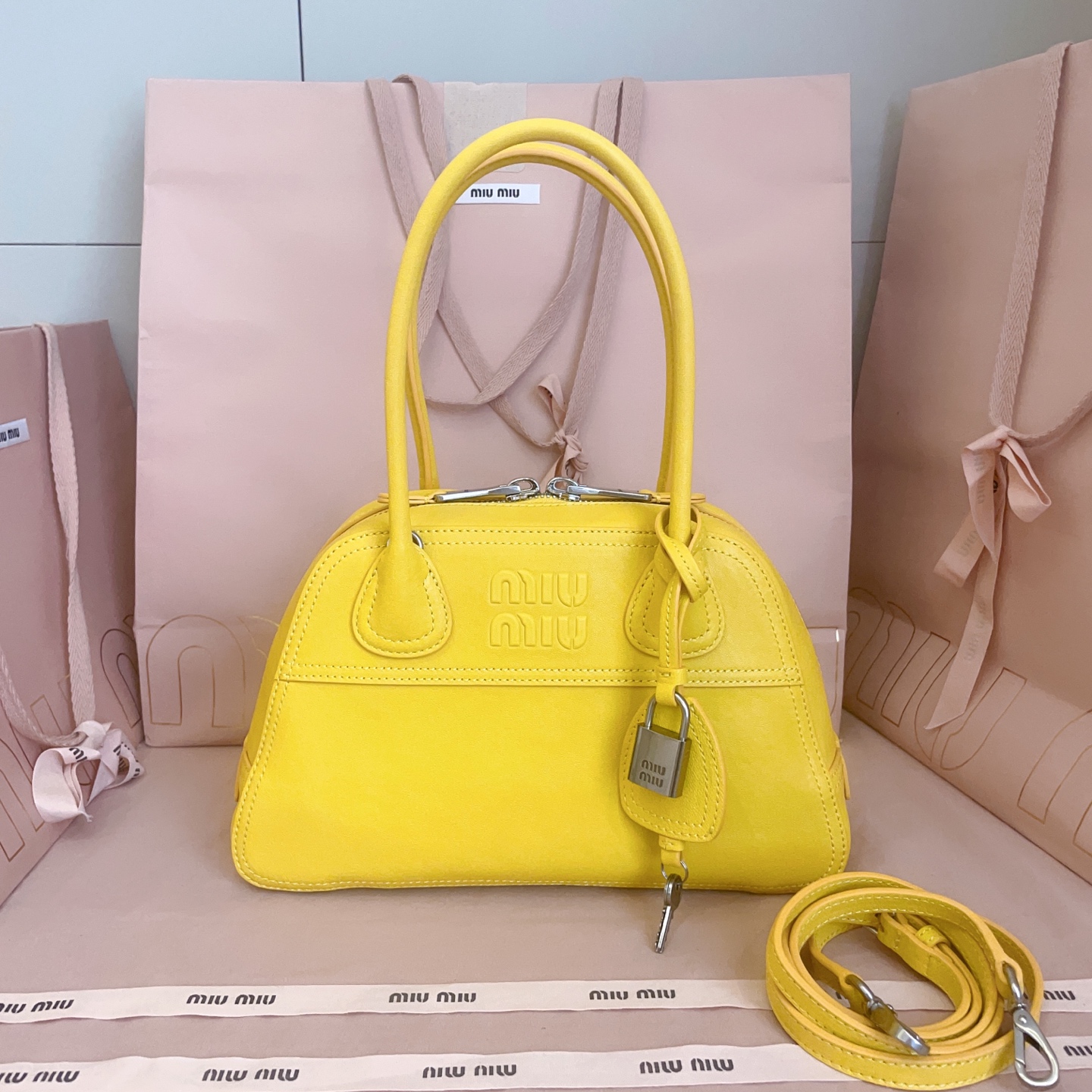 Miu Miu Small citrus yellow Vivant Leather bag 5BB200