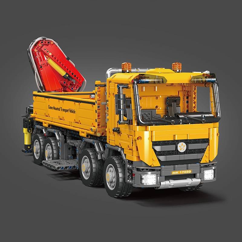 MOULD KING 17050 - Actros Self-Loading Crane