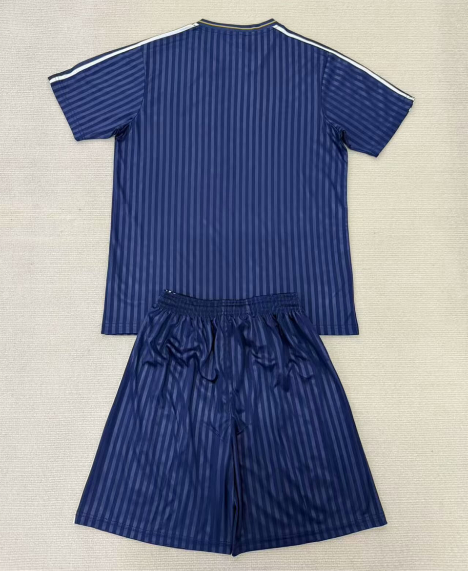 Juventus Terrace Icons Kids Suit 25/26