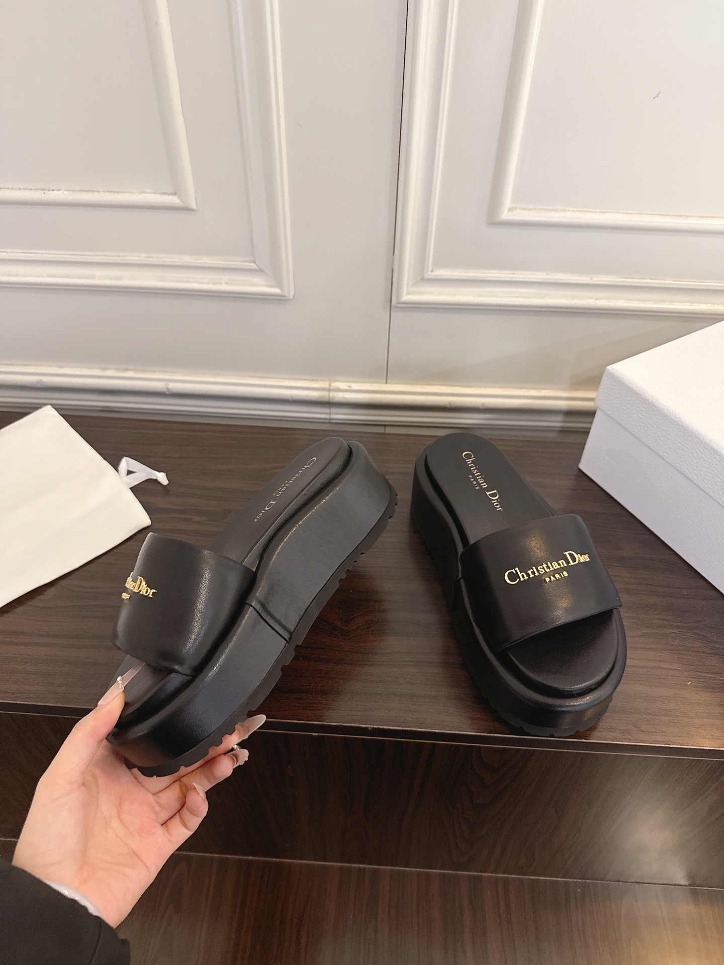 Dior 2026 New Platform Slide