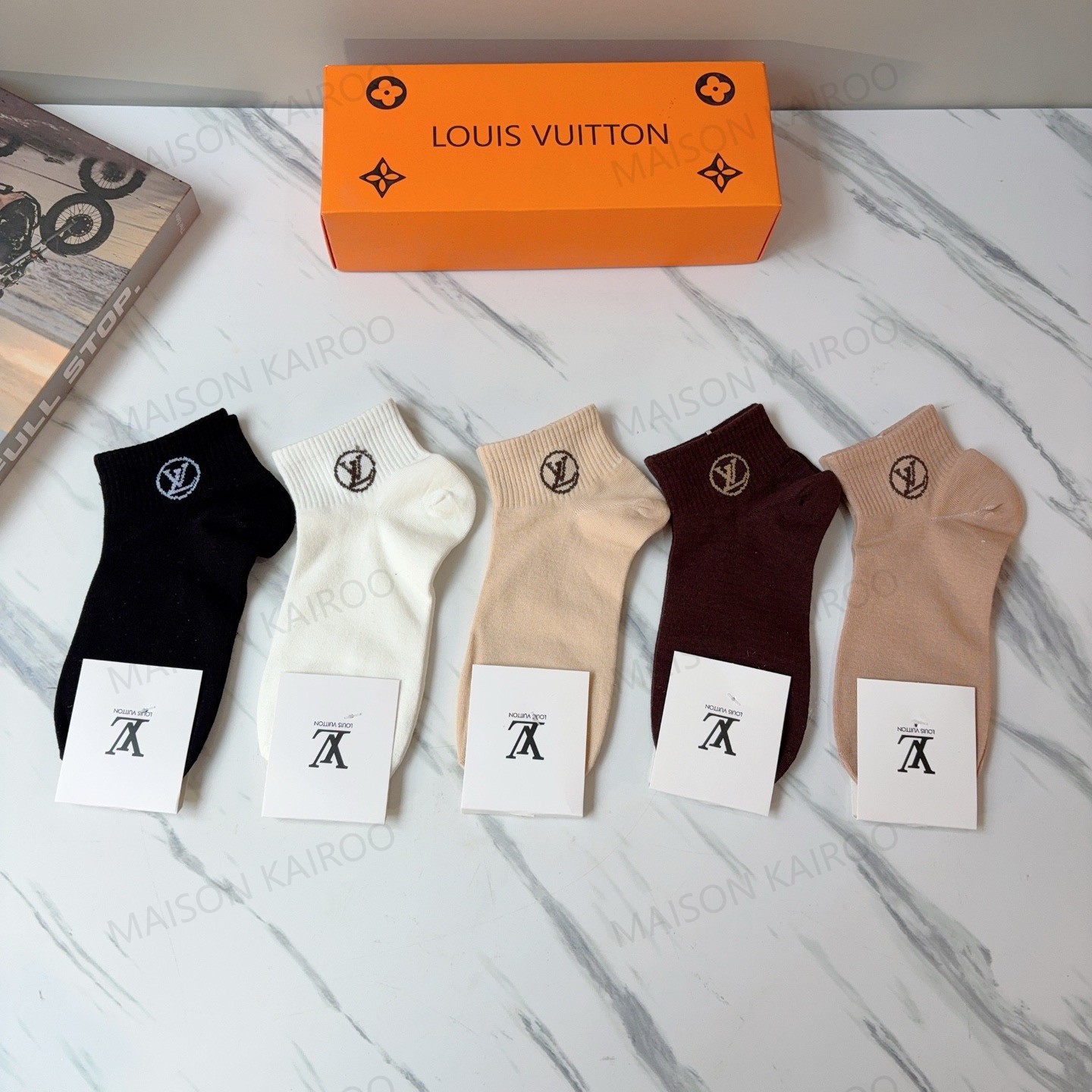 Louis Vuitton LV Socks 5-Pack - KAIROO