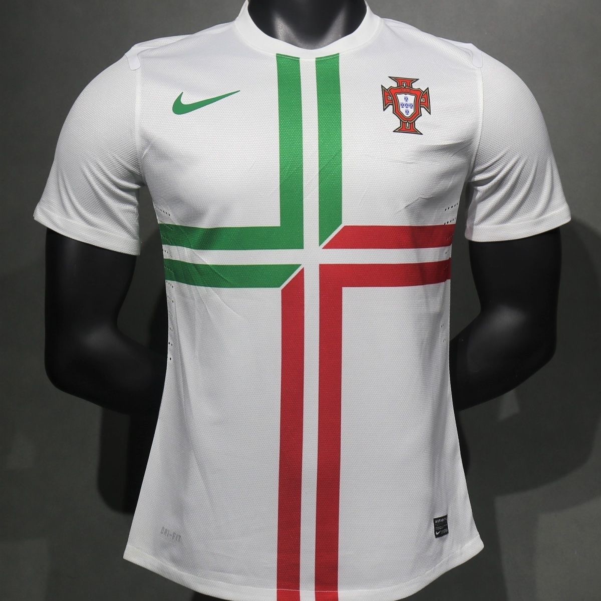 2012 Portugal European Away Retro Player Edition Short-sleeved jersey