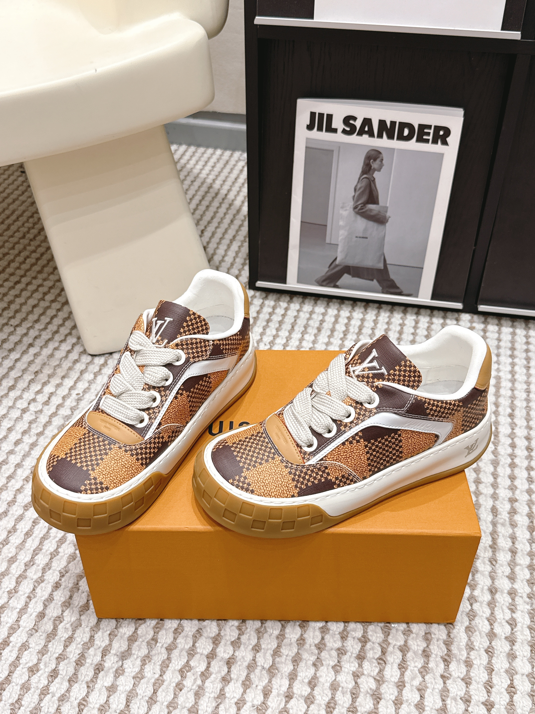 Men's LV Tilted Sneaker
