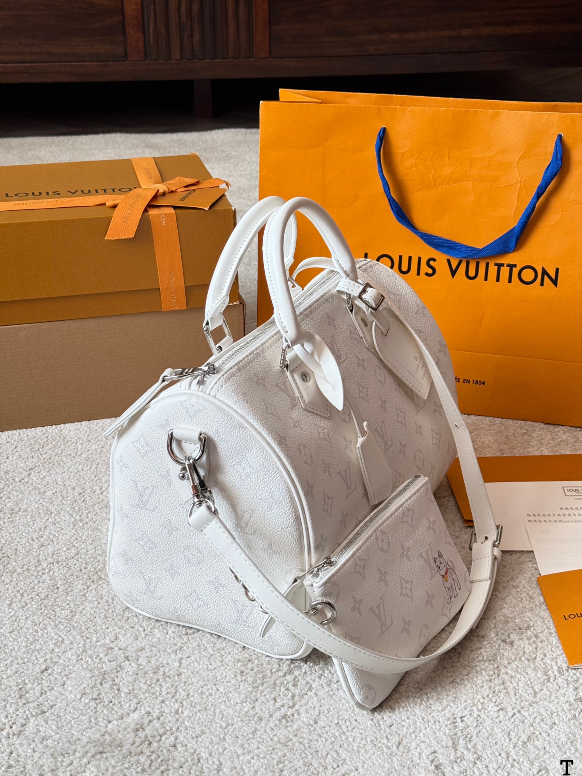 Louis Vuitton LV Speedy 30 P9 White Monogram Leather Dog Embroidery Pouch Boston Top Handle Bag - KAIROO