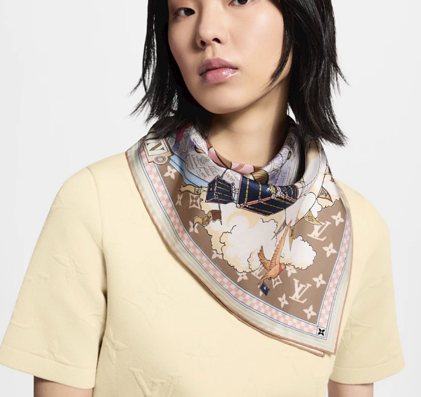 Louis Vuitton LV Silk Square 90cm