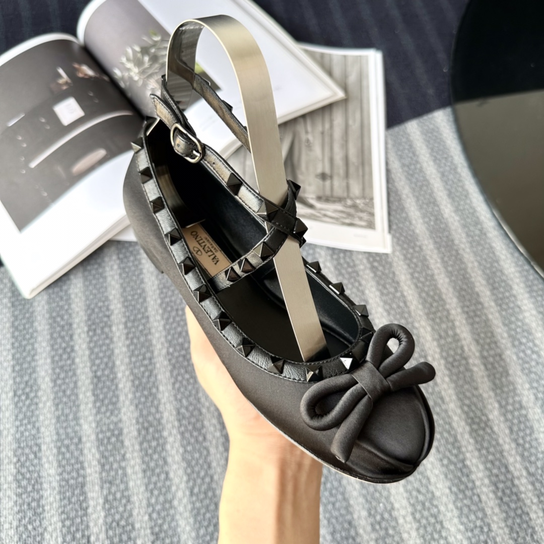 Valentino Garavani Rockstud Black Crisscross Strap Velvet Bow Leather Studded Round Toe Ballet Flats - KAIROO