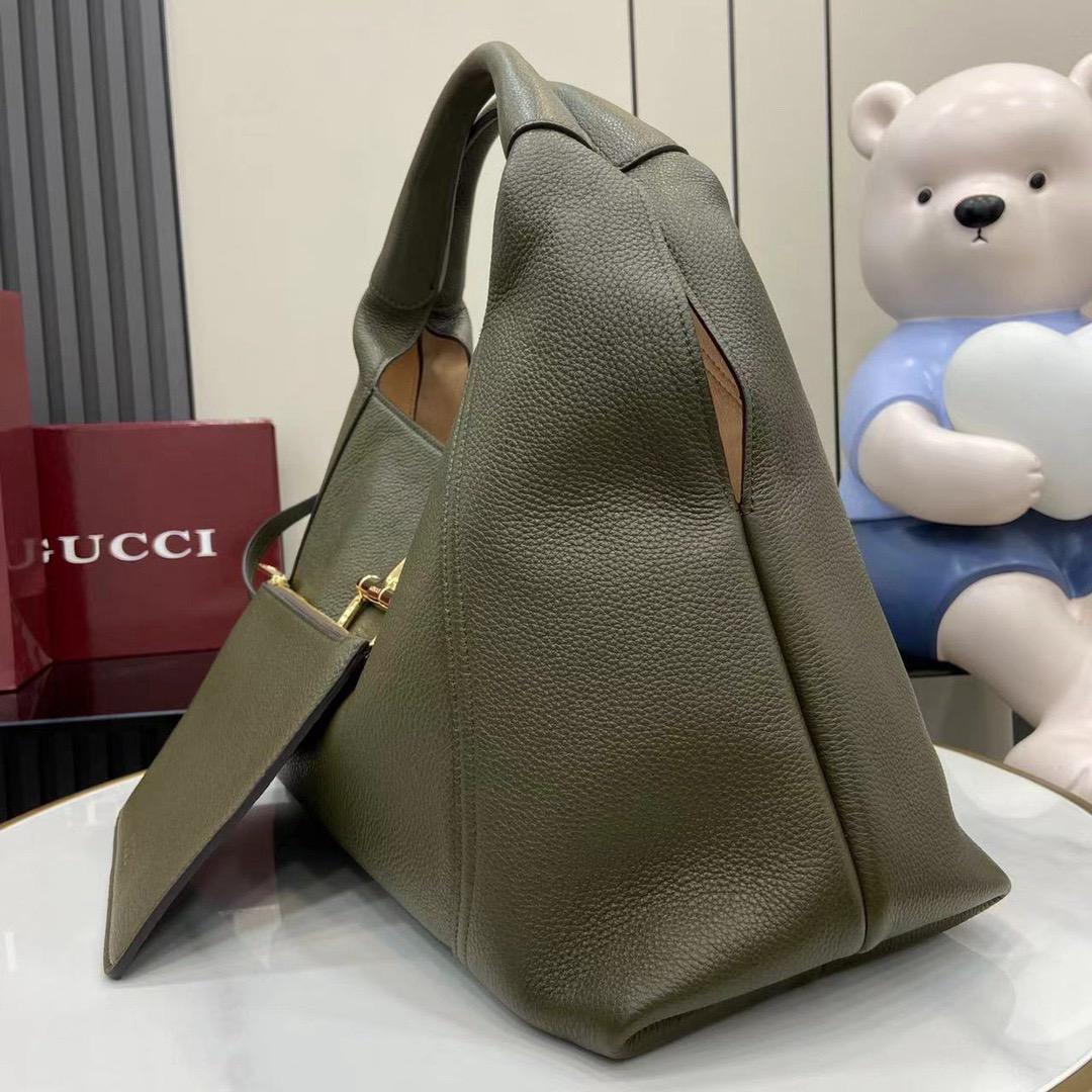 GUCCI Softbit maxi shoulder bag