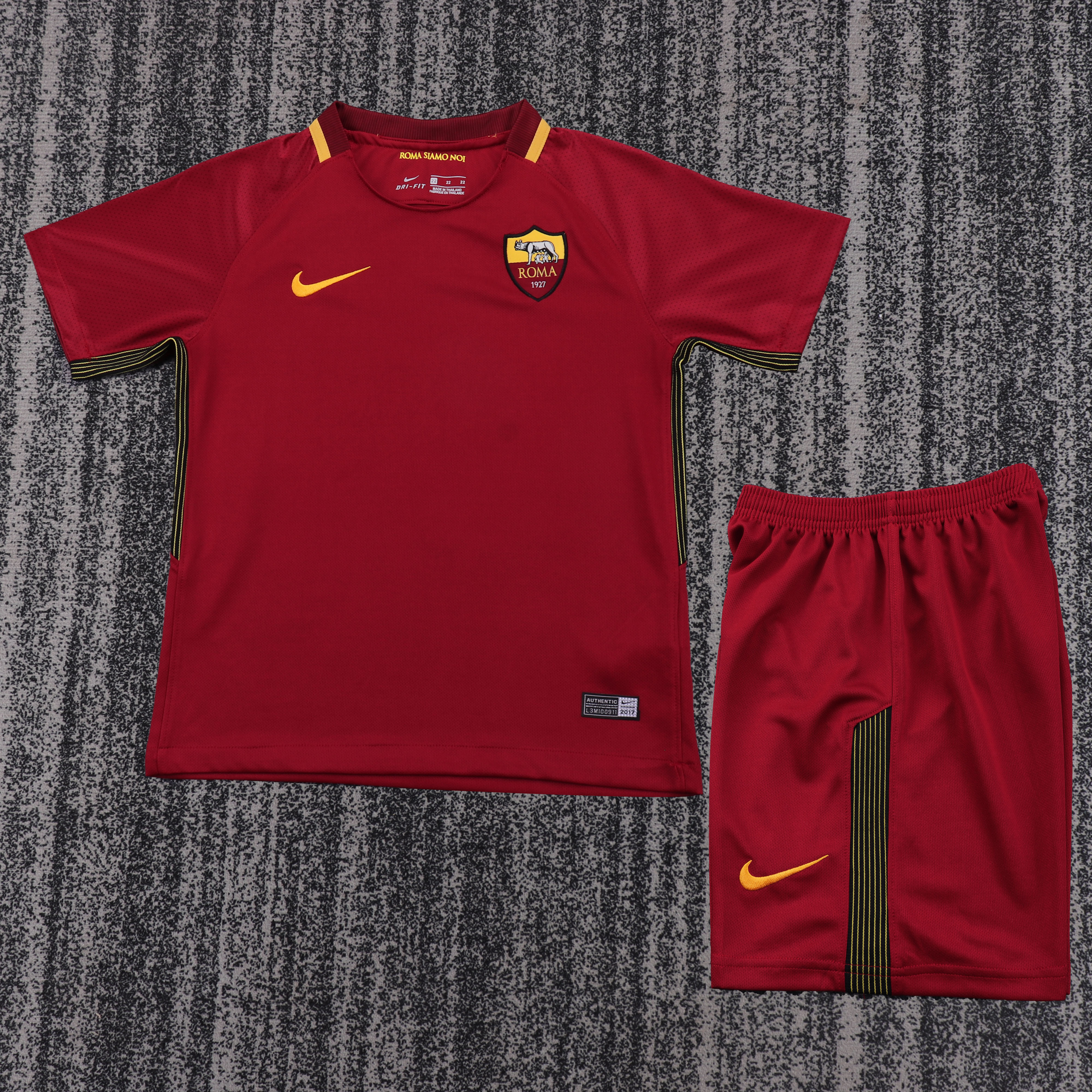 Kids Retro Kit Roma12017/18 Home