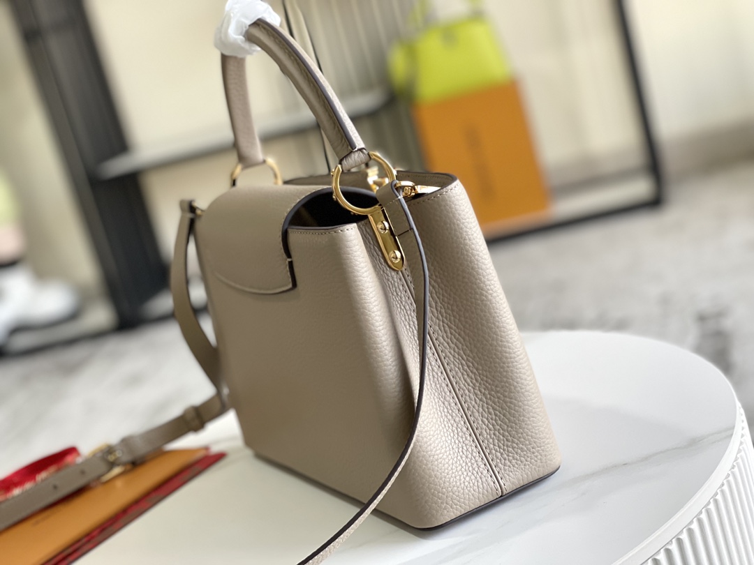 M24745 Capucines MM in Galet Grey Taurillon leather