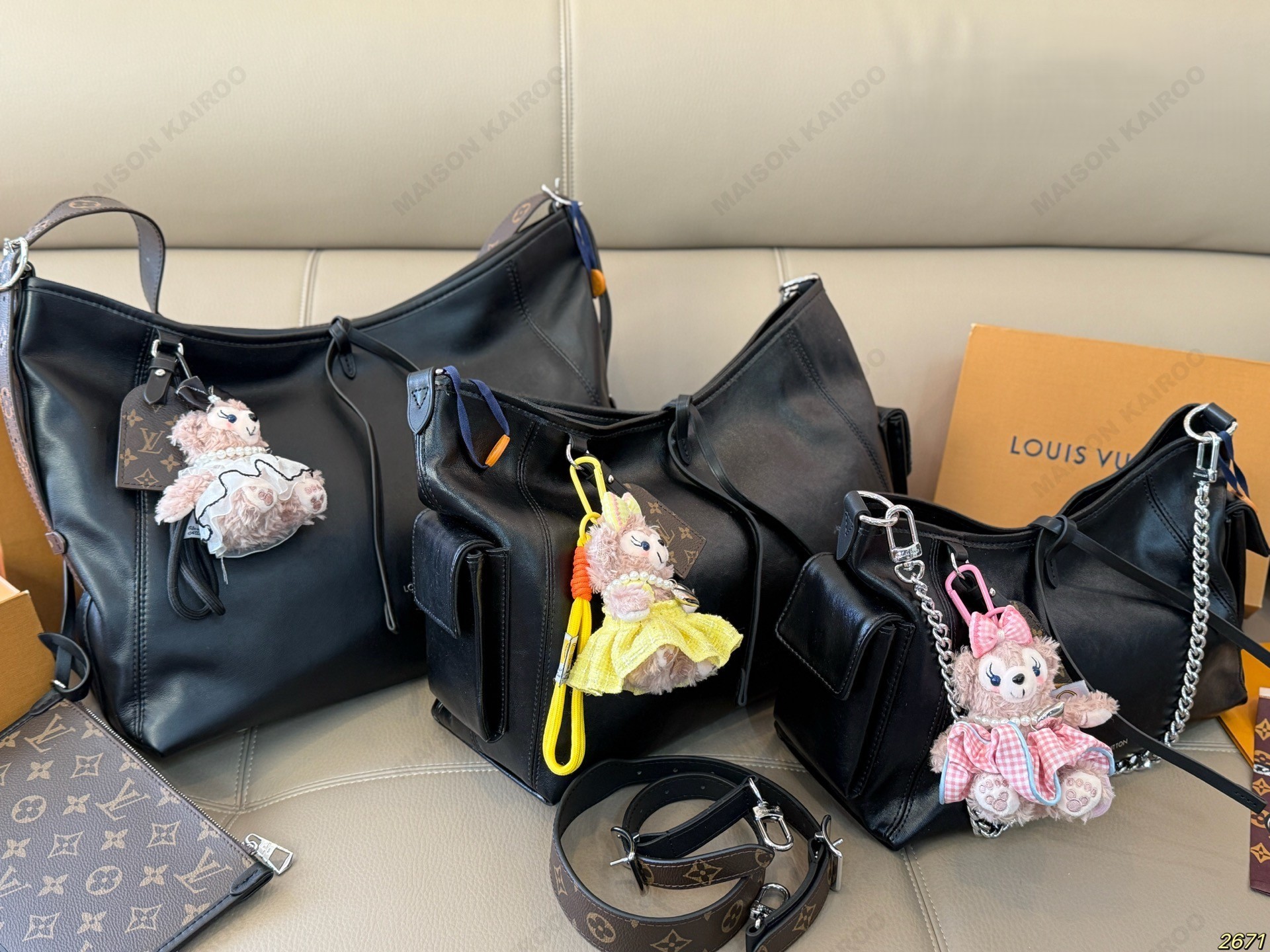 Louis Vuitton LV CarryAll Cargo Vibe BB/PM/MM Black Leather Monogram Strap Side Pockets Hobo Shoulder Bag - KAIROO